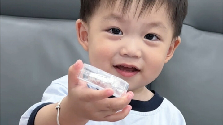 If I have it, Xiong Xiong should have it too!