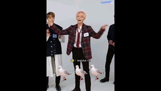 when jeonghan just say "waaahhh~!" himself out of the game 😭😂🤣 #seventeen #jeonghan