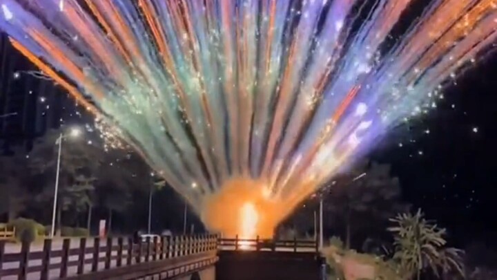 “Trust me, this will be the coolest fireworks you’ve seen all year~”
