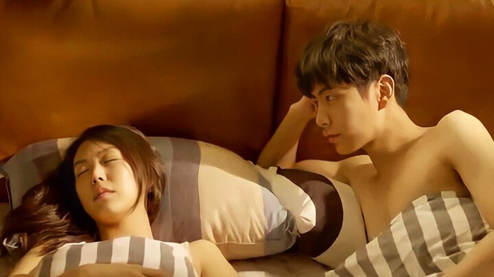 This Couple Sleeps Together In Private But It Is VERY Spicy..