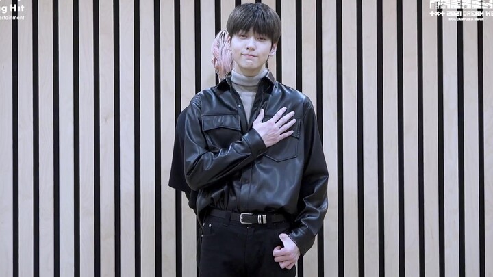 【คลังบันทึก TXT】210226 TXT เรียนเต้นเพลง 'Sriracha'
