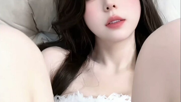 Smooth as Pearls, Lustrous as Jade