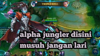 ada alpha jungler musuh pada lari