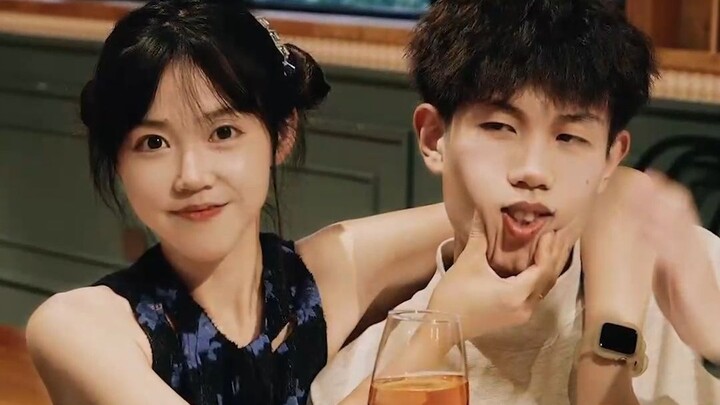 إليك الأسباب التي تجعل يو جين تشيان صديقة مثالية: