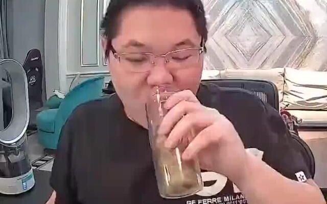 反向抽烟与开水烫嘴那个更烫