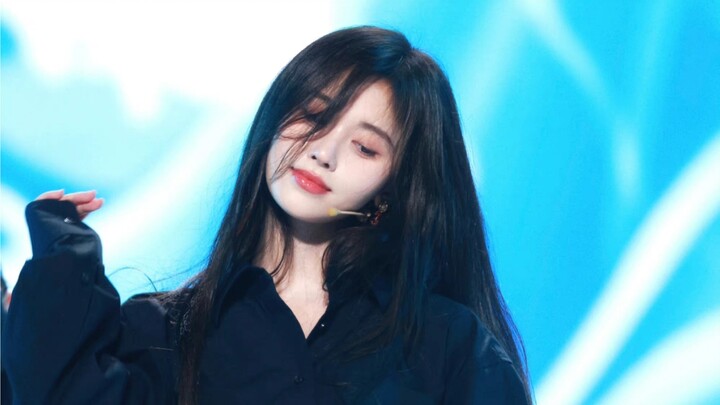 [Cúc Tịnh Y] Phiên bản diễn tập của Love Crisis! Sao cô gái này lúc nào cũng đẹp xuất sắc trong buổi