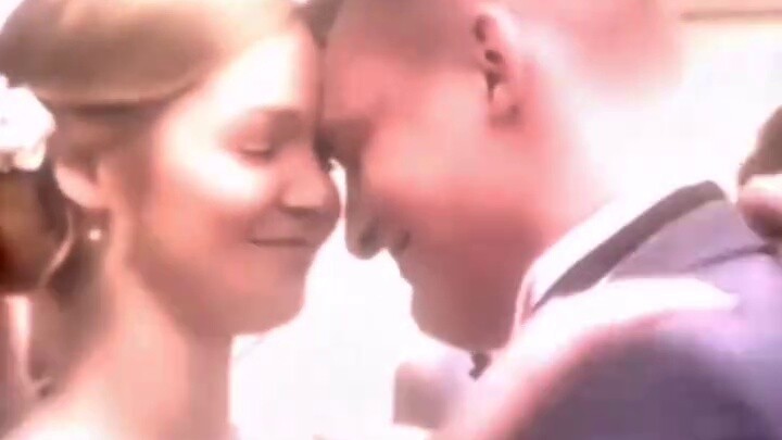 "Life is like this. Your brothers and lovers are by your side. It's your turn, my friend."