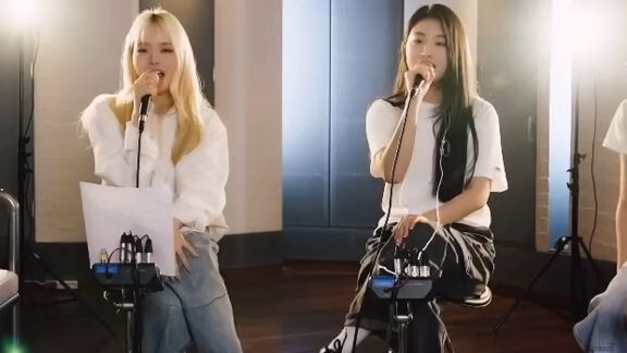 Cupid songππ€π                By fifty fifty k pop girl