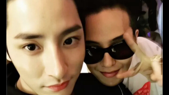 【G-Dragon & Lee Joo-hyuk】G-Dragon đảo mắt quá hài, ha ha ha, không nhịn được phải cắt luôn.