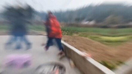 It's up to you to liven up the atmosphere.