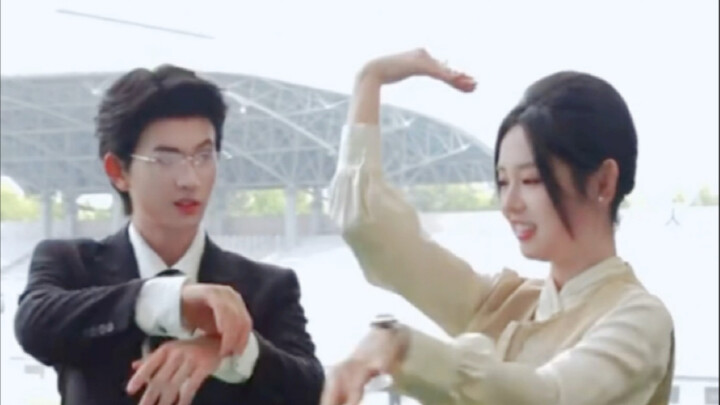 Nenek buyut berusia 18 tahun 3 Li Keyi mengarahkan tarian lemon garpu angel Chen Tianxiang | Wu Tian