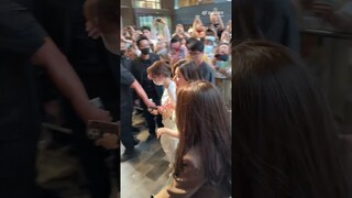 Zhao Lusi FanCam 11.05.23 | Lusi at Offline Event for Guerlain