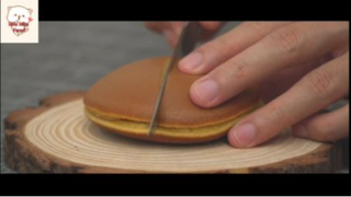 Japanese pancake street food : Dorayaki 1 #monngonNhatBan