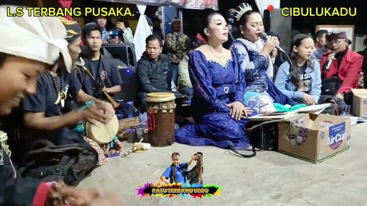 💥kali ini sinden teh Nuri bikin penonton kesurupan ❗