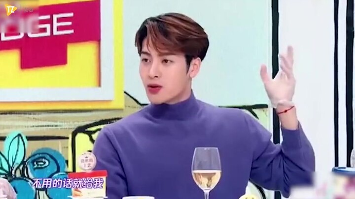 Thinking of milking some cash out of Jackson Wang? Not a chance! He’s obsessed with money and even s