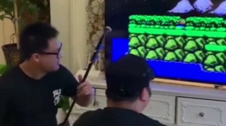 The Contra Erhu Has No Sound