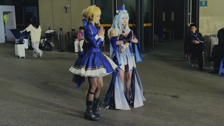 Two-person machine dance Egyptian shake