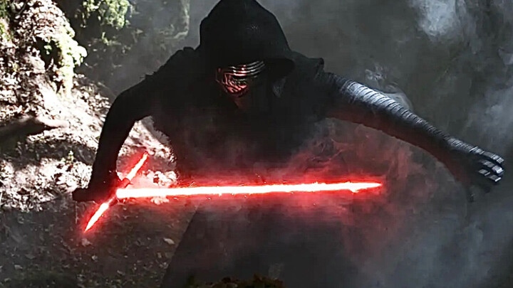 Tôi không nghĩ có ai dám nói Kylo Ren không đẹp trai?