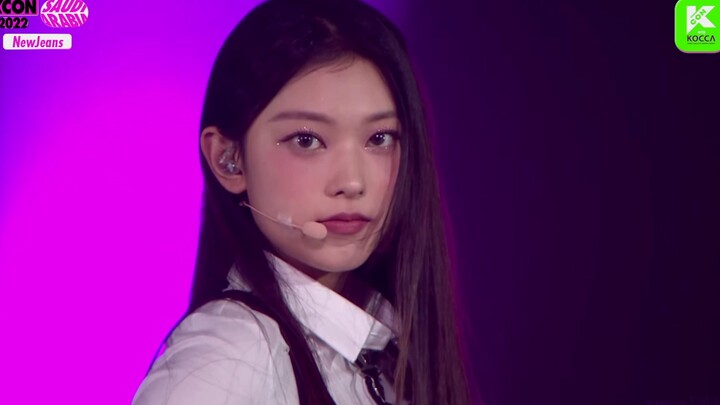 【4K 60fps】NewJeans - Hype Boy + Cookie + Attention (221001 KCON Saudi Arabia)