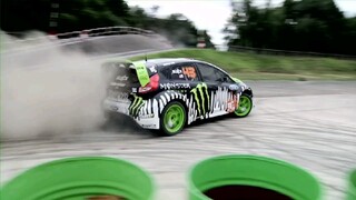 Ken Block's gymkhana 3 (Autodrome, France)