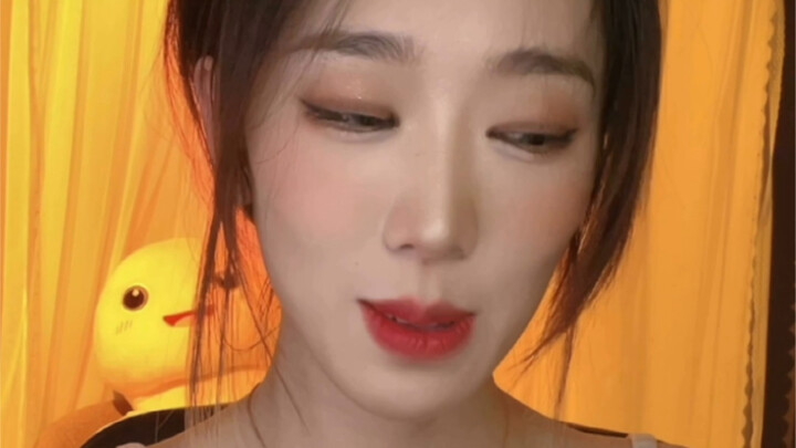 Chiếc lá sung cuối cùng của tôi... đã bị hàng ngàn người xé nát!