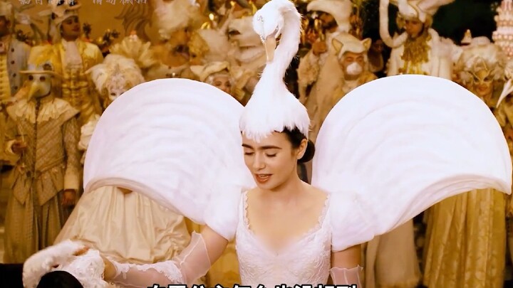 ราชินีใจร้ายส่งแอปเปิลพิษ แต่ถูกสโนว์ไวท์จับผิดได้