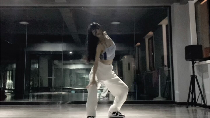 Taki Taki ｜อีกหนึ่งเพลงโปรด ต้องมีเต้นมันส์ๆ ควบคู่ไปด้วย