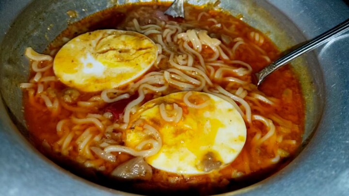 Midnight snack 😋😋মধ্য রাতের খাবার 🙃🙃