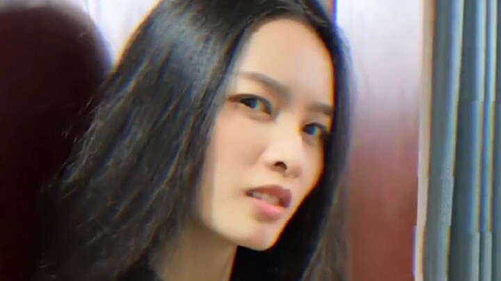 ฉันจำได้แค่ว่าไปดื่ม แล้วไพ่ในมือมาจากไหนกันนะ?