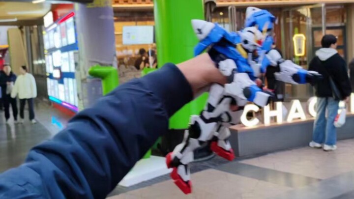 Whoosh~00 Gundam