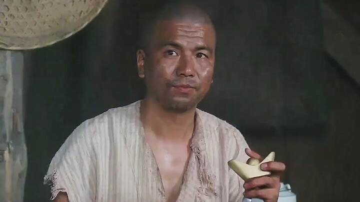 The young man asked the boss to repair the sword, but the boss took the money and asked the young ma