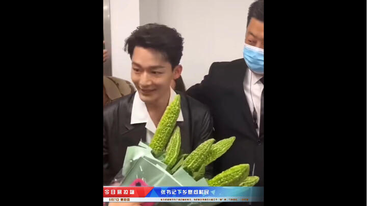 เติ้งเหวยของคุณ ตันเจี้ยนซู่ของฉัน จางว่านอี้แห่งพรรค