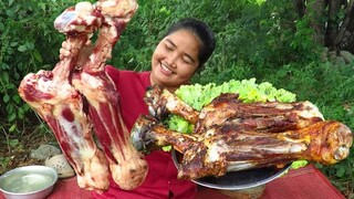 Yummy Cooking BBQ leg cow recipe & Cooking Life