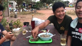 จุ๊เนื้อต้มเนื้อทอดตีนไก่