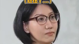 Không ai có thể rời khỏi buổi phỏng vấn của Yi Lijing với nụ cười trên môi, trừ khi anh ấy là...