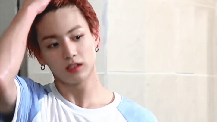 [Jeon Jungkook] God of covers, one person covers, all the brothers come on stage to support