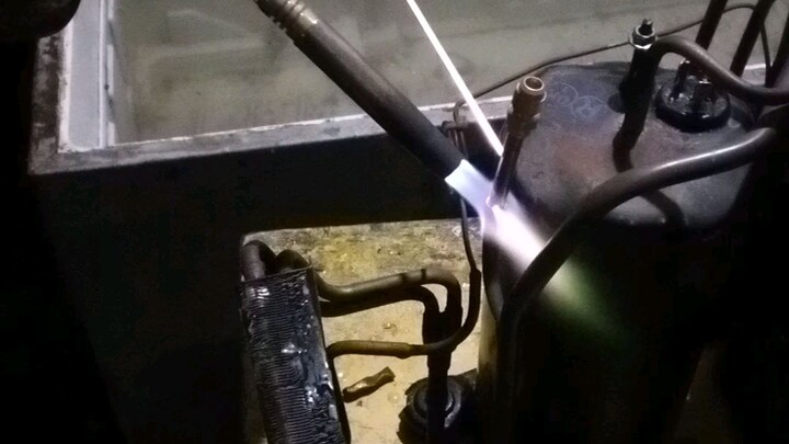 access valve