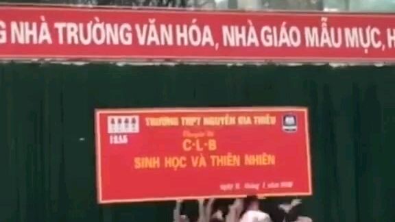 biểu diễn bá đạo