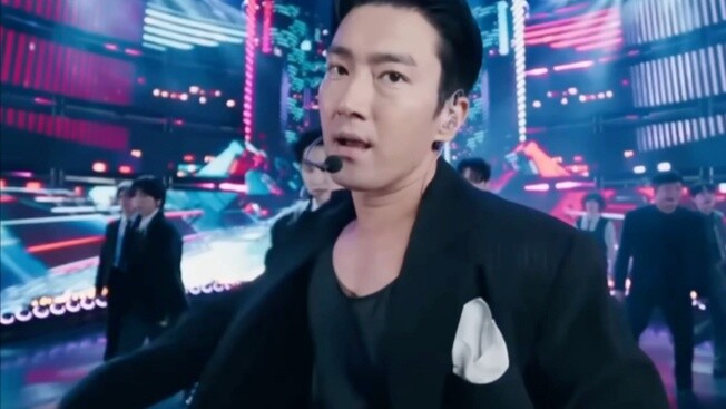 Super Junior boy group "U" dance full version