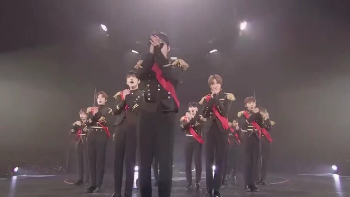 【tujuh belas】Jika Anda menari dengan salah, Anda akan ditertawakan oleh rekan satu tim Anda selama s