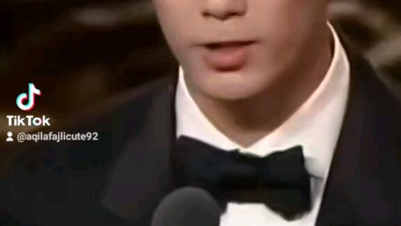 leimai couple#amidstsnowtormoflove