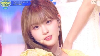 KEP1ER收录曲《LE VOYA9E》回归秀舞台