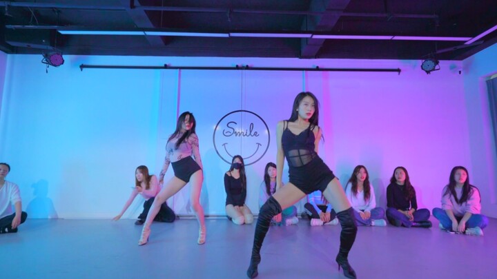 Heels Choreography｜Dancing with the Beauty