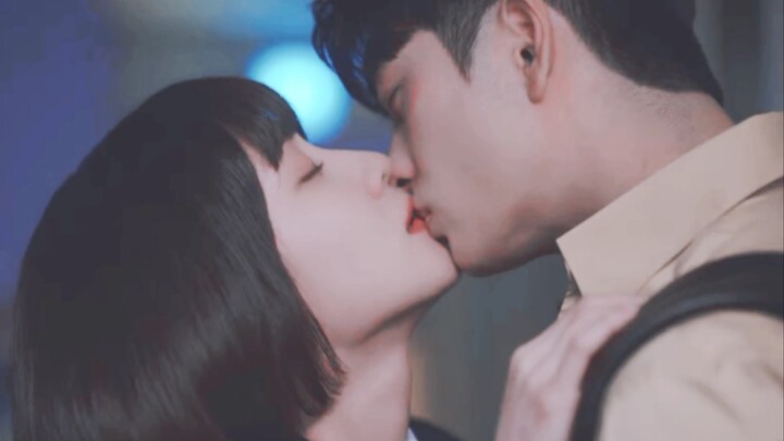 Aaaaaa, they kissed twice!! So freaking heart-fluttering! When Li’s future son-in-law boldly declare