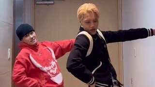金钟仁&伴舞小哥《Rover》challenge！