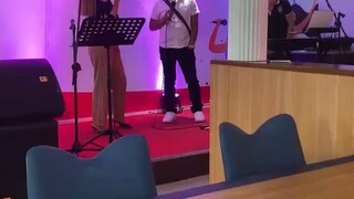 还有一辆凯迪拉克凯雷德防弹车，改装了超级VIP内饰的欢迎实力买家私信飞机✈️@casto888 #凯迪拉克 #豪华#总统座驾 #防弹车 #实力标配