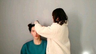 Turning my brother into an ancient girl makes him look good