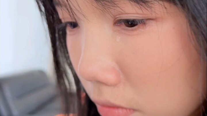 Senang banget, hari ini akhirnya bisa nyetir mobil!