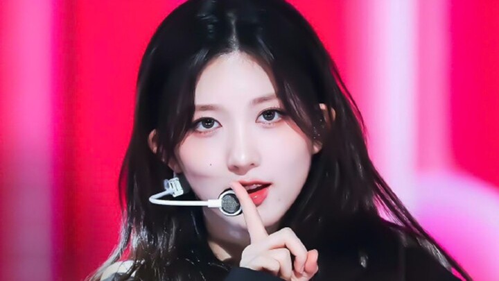 金秋天你还有多少惊喜是朕不知道的|球球姐在baddie换了多少次动作