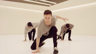 [คะแนนการ์ดสุดเจ๋ง] หนุ่มอังกฤษ Dylan Mayoral ออกแบบท่าเต้นให้กับเพลง Killshot ของ Eminem